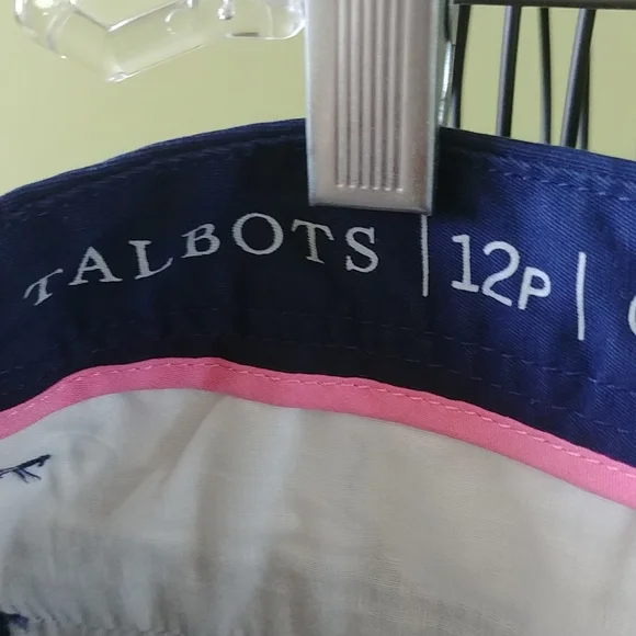 NWT, "TALBOTS" SIZE 12P, ankle length/relaxed legs, 98% COTTON/2% SPANDEX PANTS - Picture 5 of 10